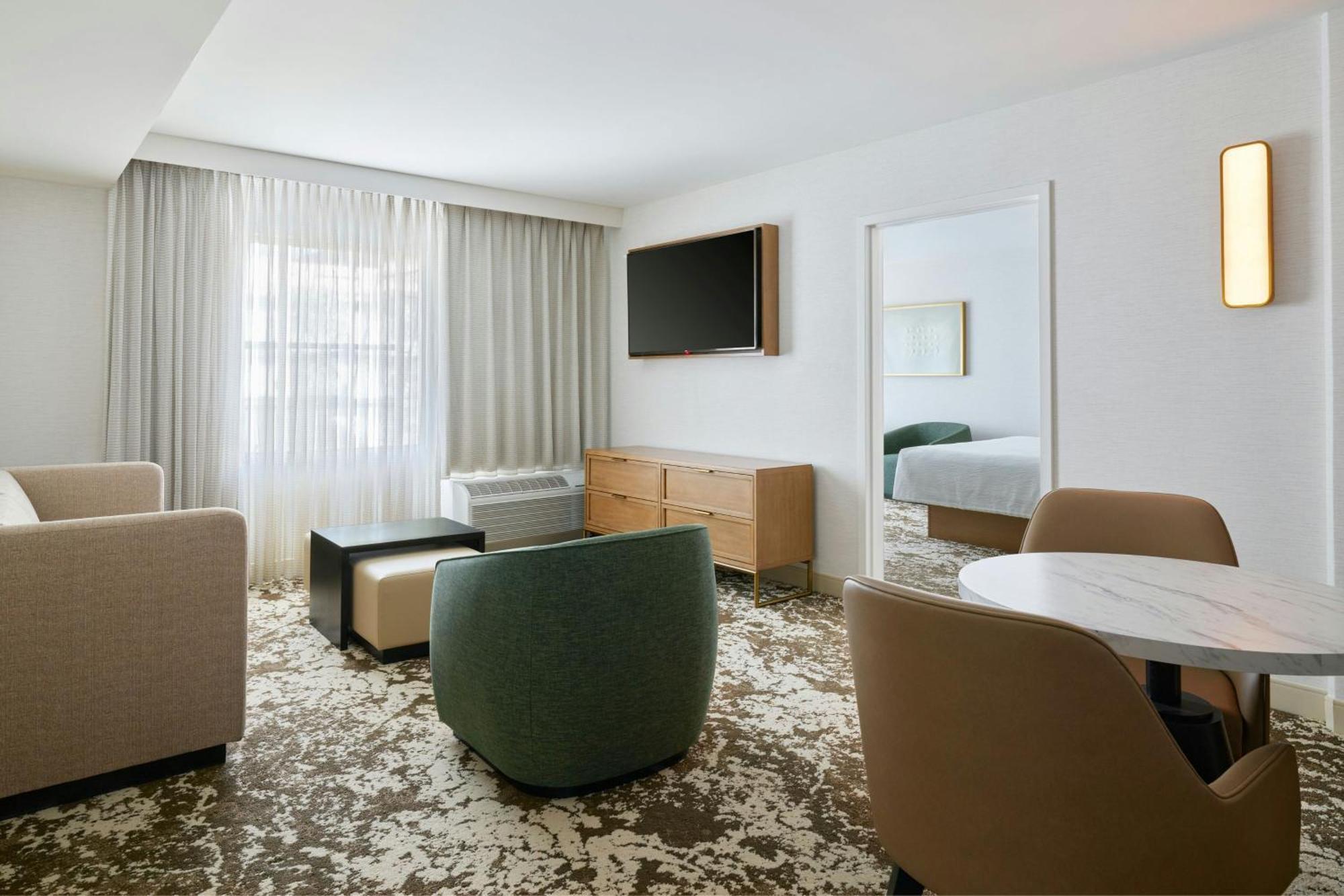 Hotel Courtyard By Marriott Angeles Old Town