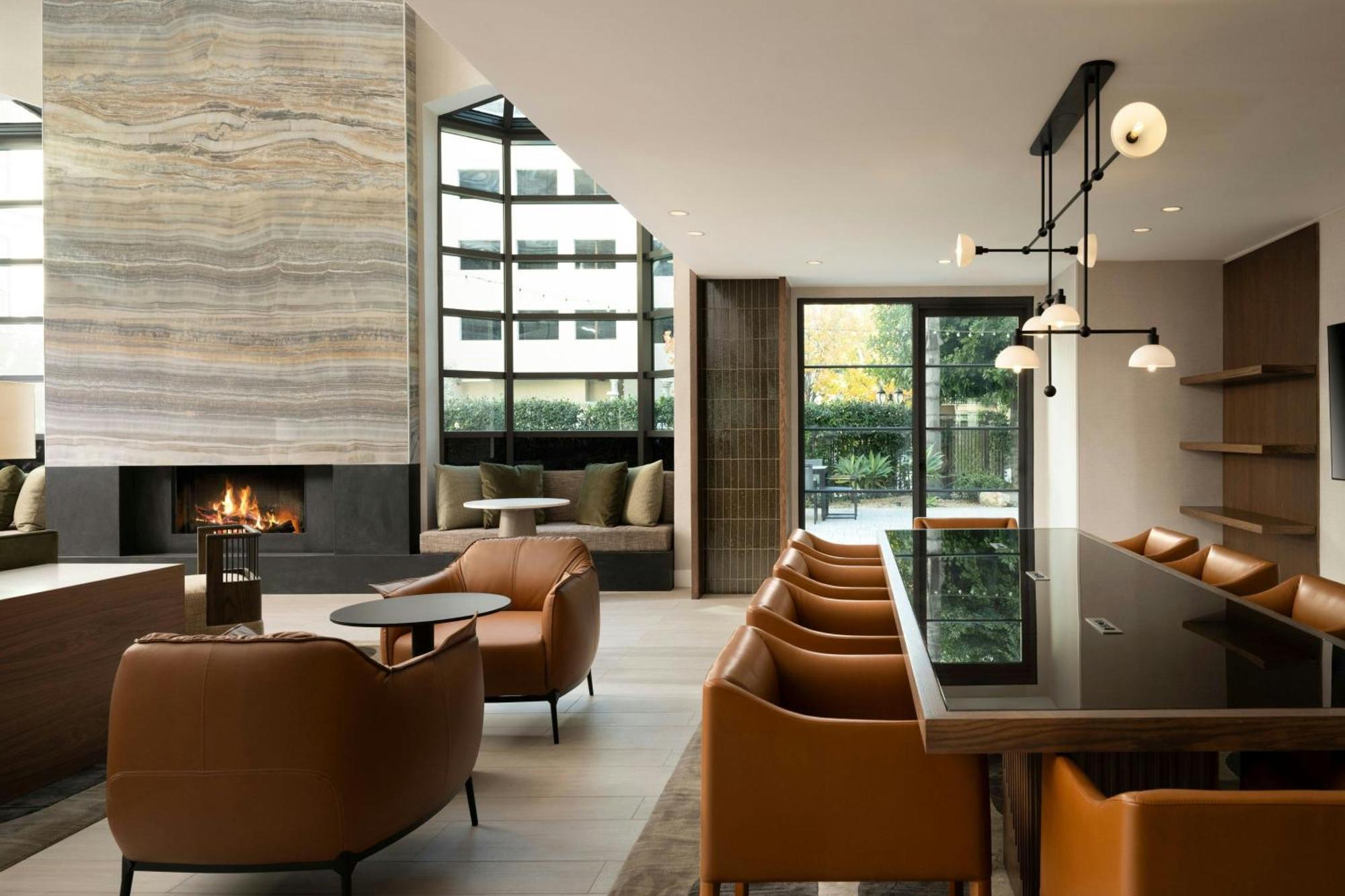 Courtyard By Marriott Angeles Old Town Hotel Pasadena