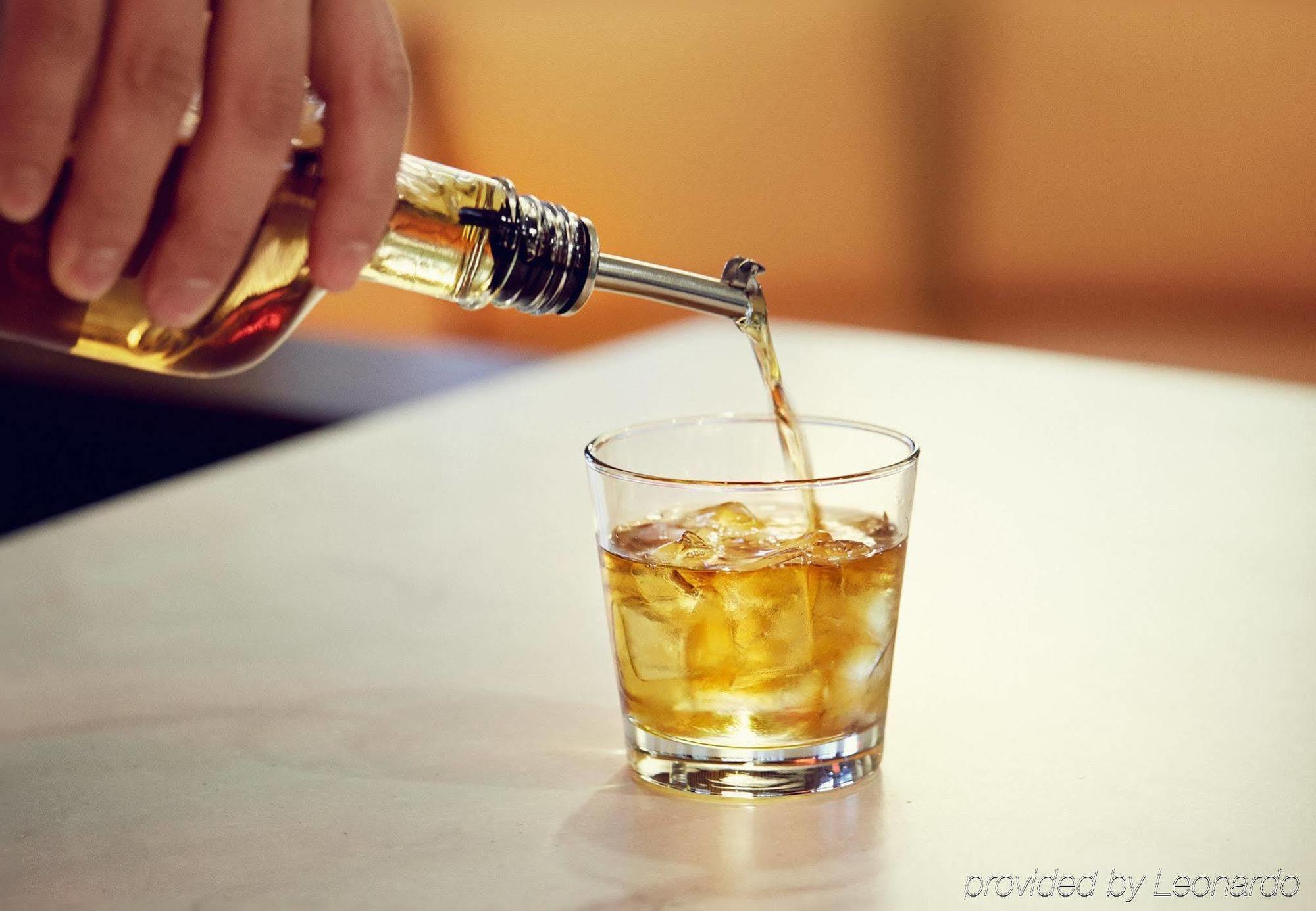 帕萨迪纳老城万豪酒店庭院