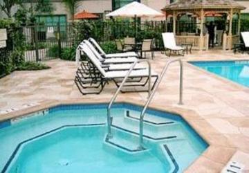 Courtyard By Marriott Angeles Old Town