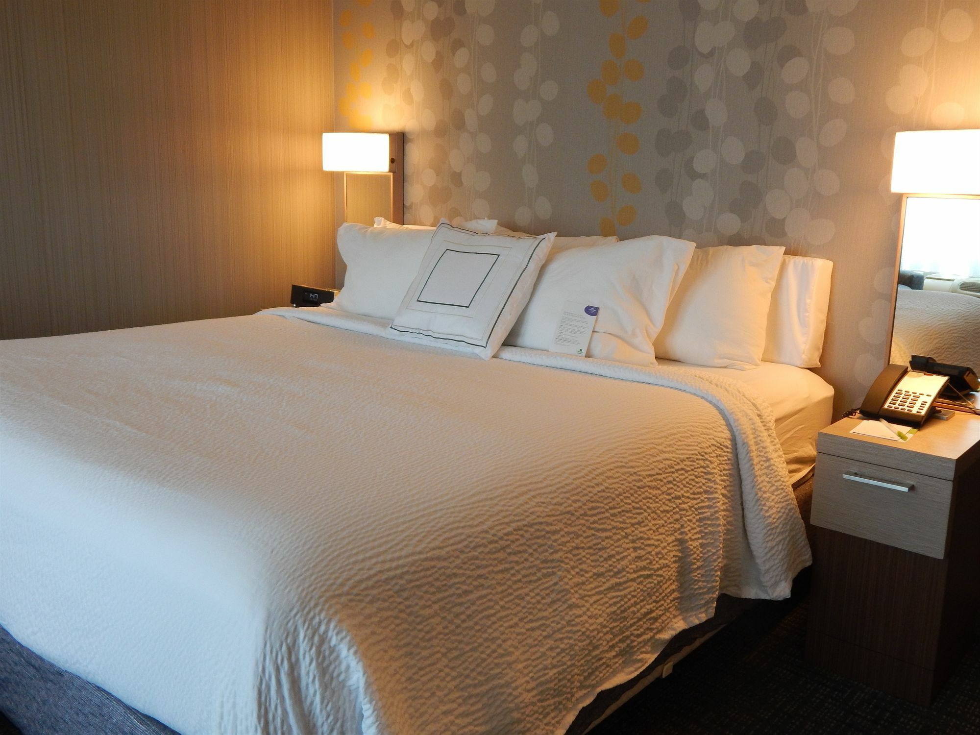 Courtyard By Marriott Angeles Old Town Hotel 4*